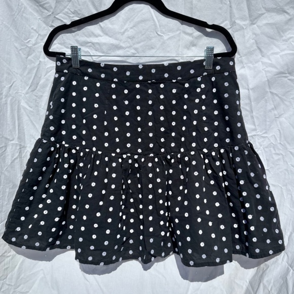 Button Down 100%  Cotton Mini Black Skirt with White Eyelet Contrast Stitching - Picture 3 of 3